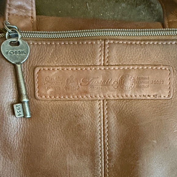 Fossil Brown Leather Crossbody Bag - Picture 5 of 6